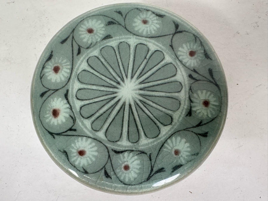 Signed Korean Celadon Porcelain Lidded Box 3R X 1.25H [Photo 4]