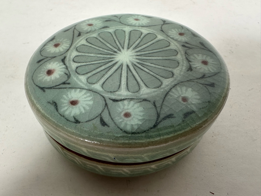 Signed Korean Celadon Porcelain Lidded Box 3R X 1.25H [Photo 3]