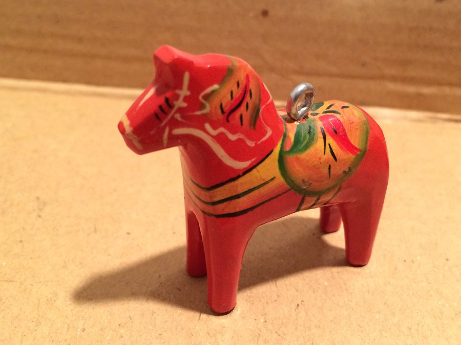 Vintage Lot Includes Cast Iron Figures on Bench and Wooden Figures [Photo 21]