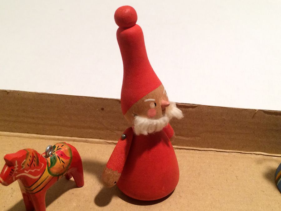 Vintage Lot Includes Cast Iron Figures on Bench and Wooden Figures [Photo 19]