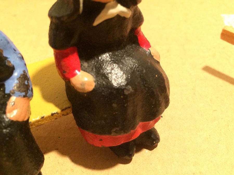Vintage Lot Includes Cast Iron Figures on Bench and Wooden Figures [Photo 7]
