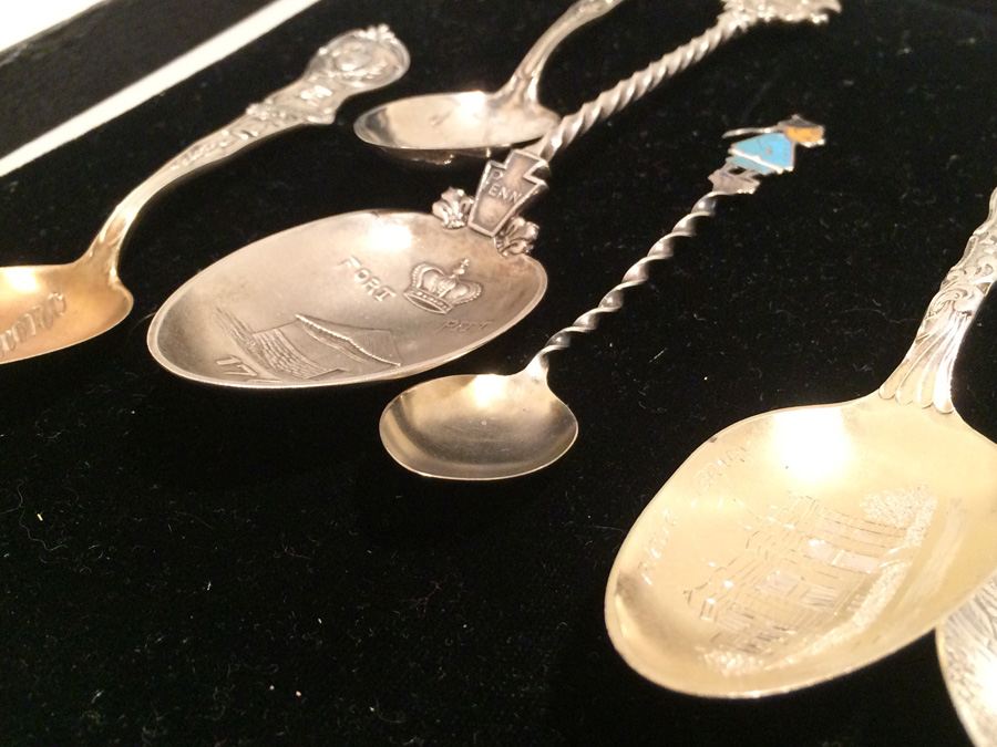 Huge Lot of 19 Silver Vintage Souvenir Spoons [Photo 57]