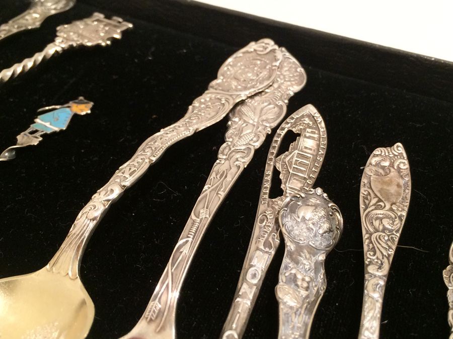 Huge Lot of 19 Silver Vintage Souvenir Spoons [Photo 55]