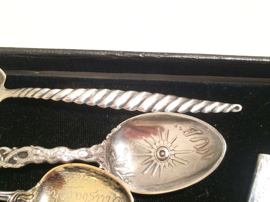 Huge Lot of 19 Silver Vintage Souvenir Spoons [Photo 10]