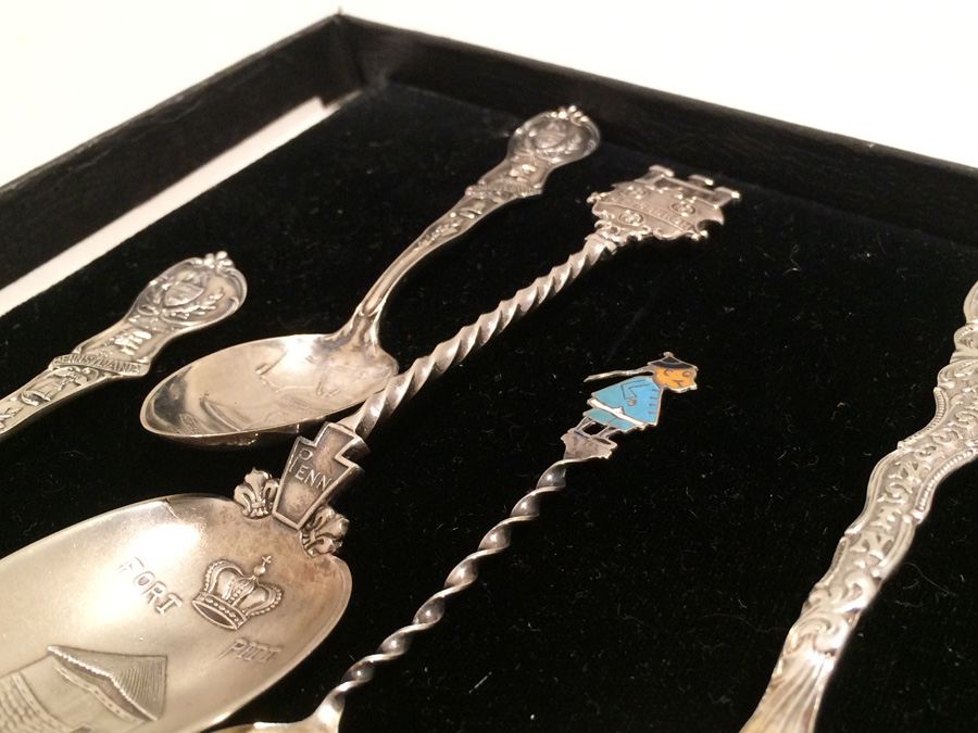 Huge Lot of 19 Silver Vintage Souvenir Spoons [Photo 58]