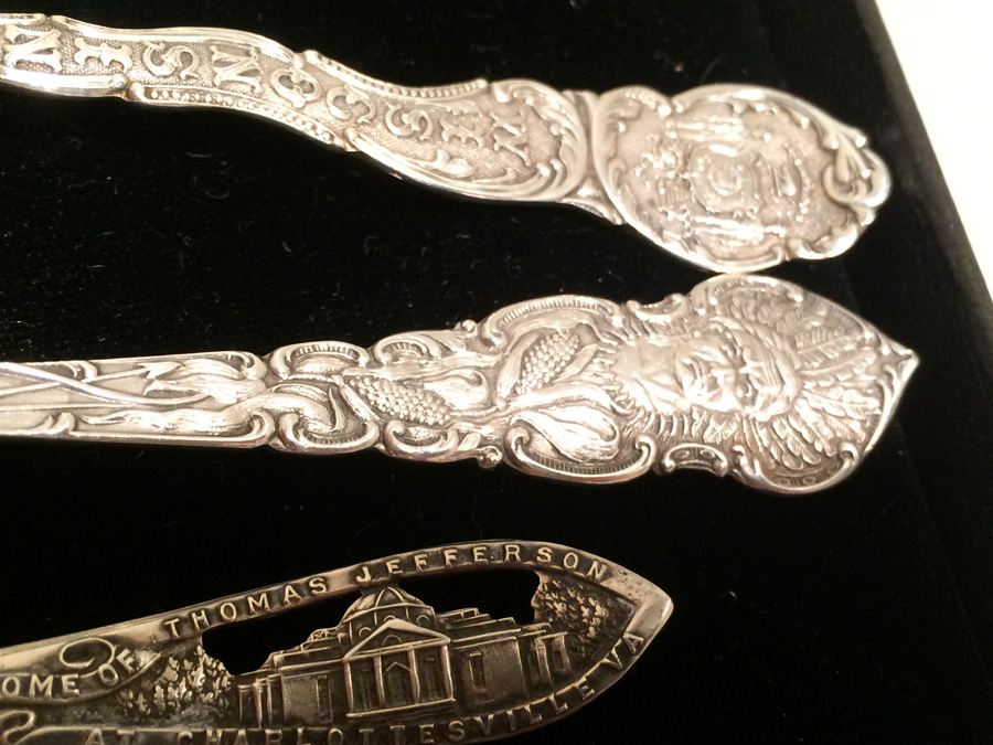 Huge Lot of 19 Silver Vintage Souvenir Spoons [Photo 30]