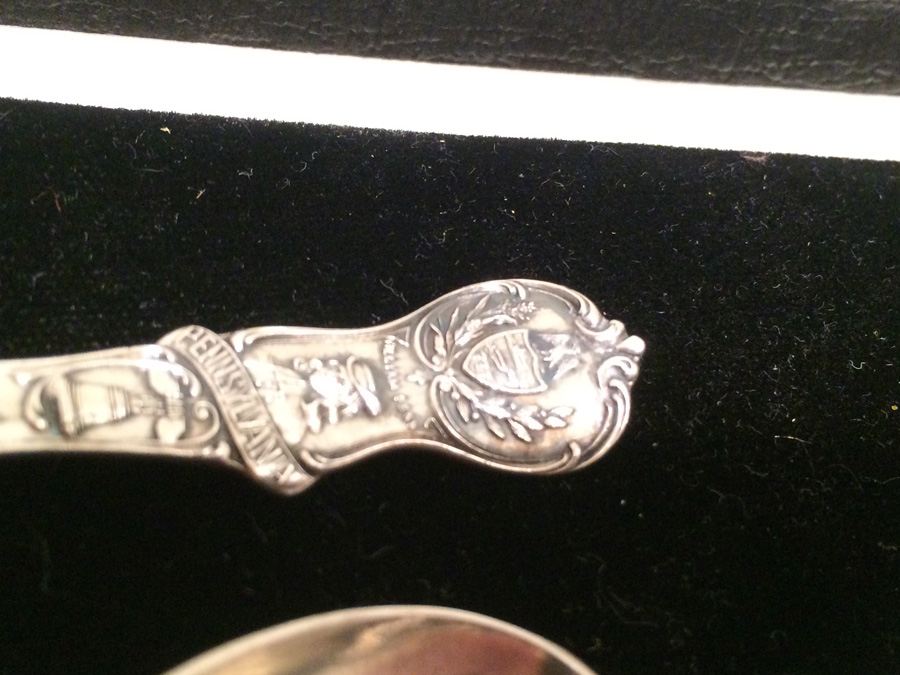 Huge Lot of 19 Silver Vintage Souvenir Spoons [Photo 43]