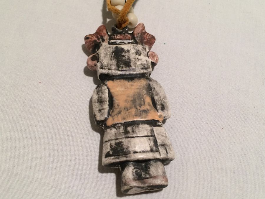 Necklace with Pendant [Photo 11]