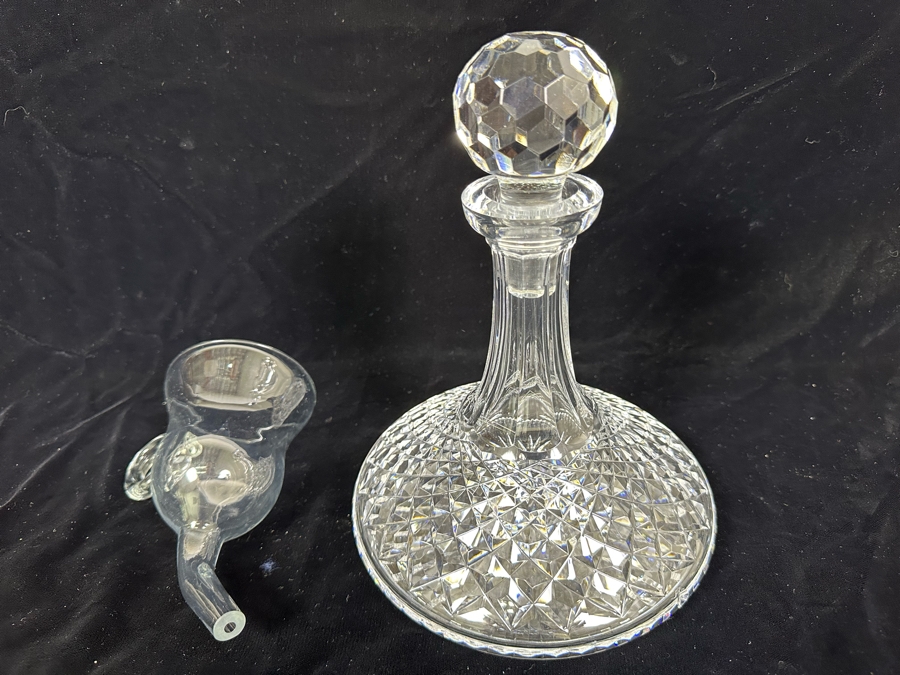Crystal Liquor Decanted With Stopper 10H And Glass Wine Funnel [Photo 2]