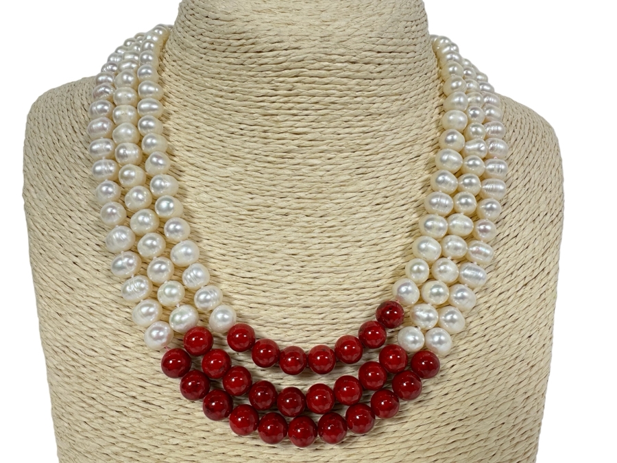 3-Strand 17' Pearl Necklace [Photo 1]