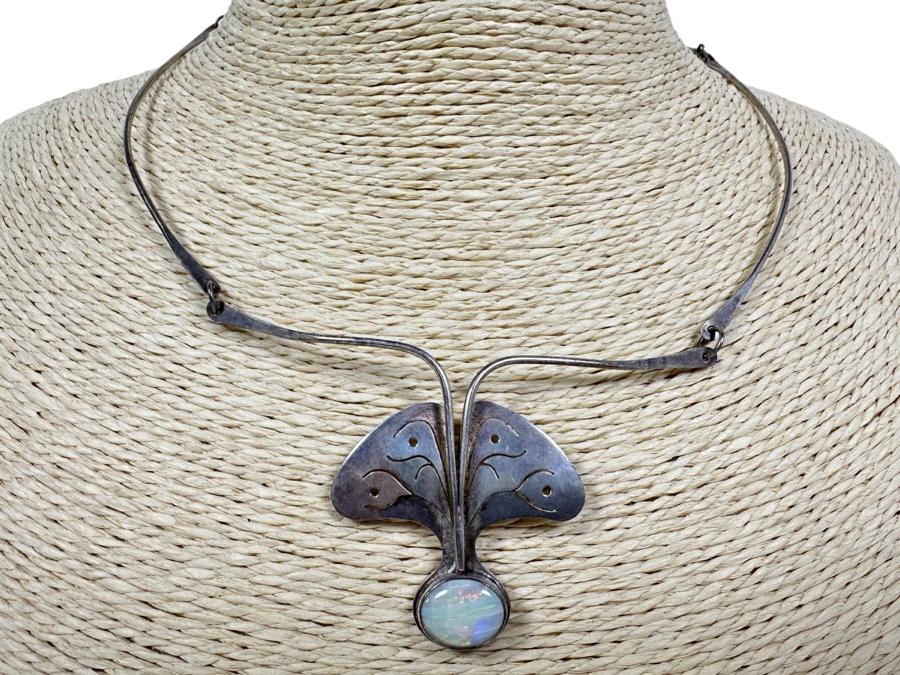 Sterling Silver Opal Modernist Pendant Necklace Signed PEGGOTTY 11.4g [Photo 1]