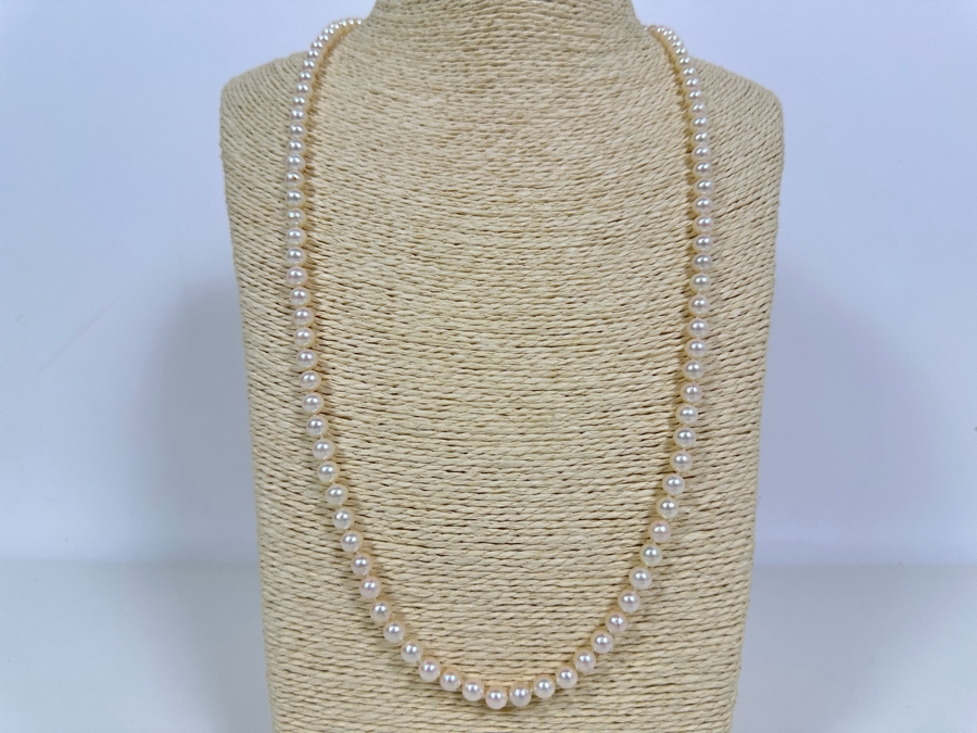 26' Pearl Necklace With Silver Clasp [Photo 2]