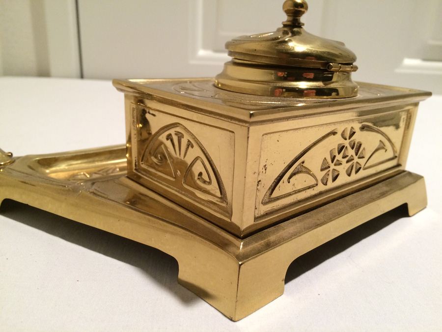 Brass Inkwell [Photo 12]