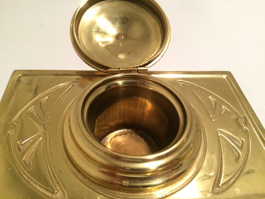 Brass Inkwell [Photo 4]