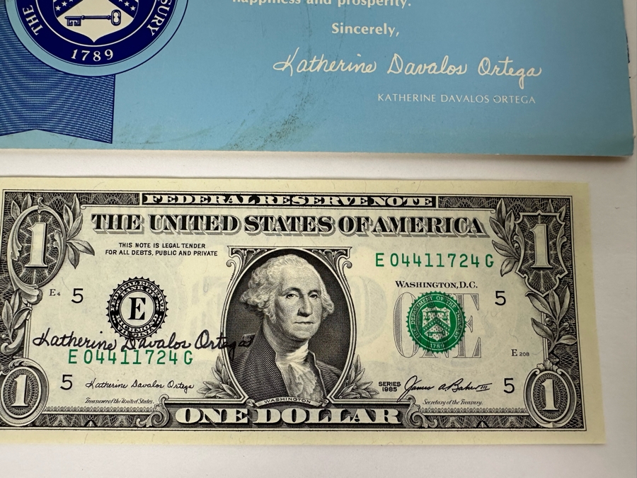 (6) U.S. Two Dollar Bills And (1) Autographed U.S. One Dollar Bill Signed By The 38th Treasurer Of The United States Under Reagan And Bush, Katherine Davalos Ortega [Photo 3]