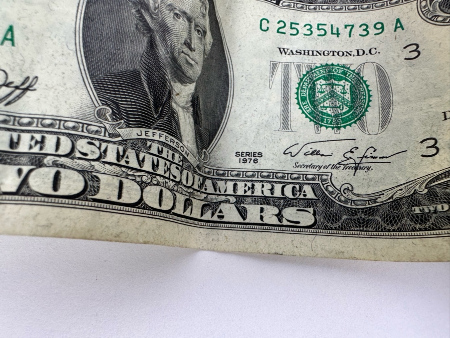 (6) U.S. Two Dollar Bills And (1) Autographed U.S. One Dollar Bill Signed By The 38th Treasurer Of The United States Under Reagan And Bush, Katherine Davalos Ortega [Photo 12]