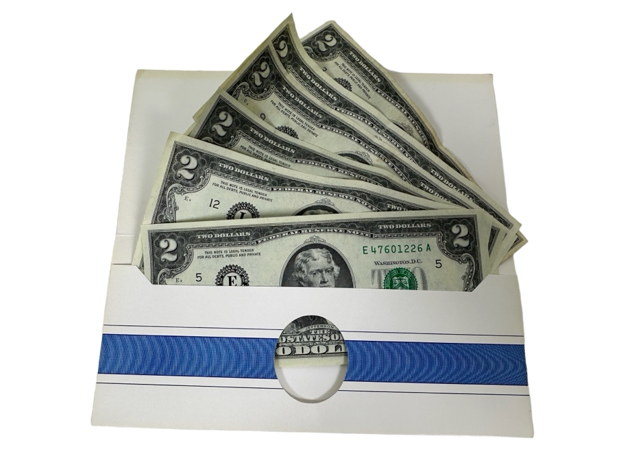 (6) U.S. Two Dollar Bills And (1) Autographed U.S. One Dollar Bill Signed By The 38th Treasurer Of The United States Under Reagan And Bush, Katherine Davalos Ortega [Photo 1]