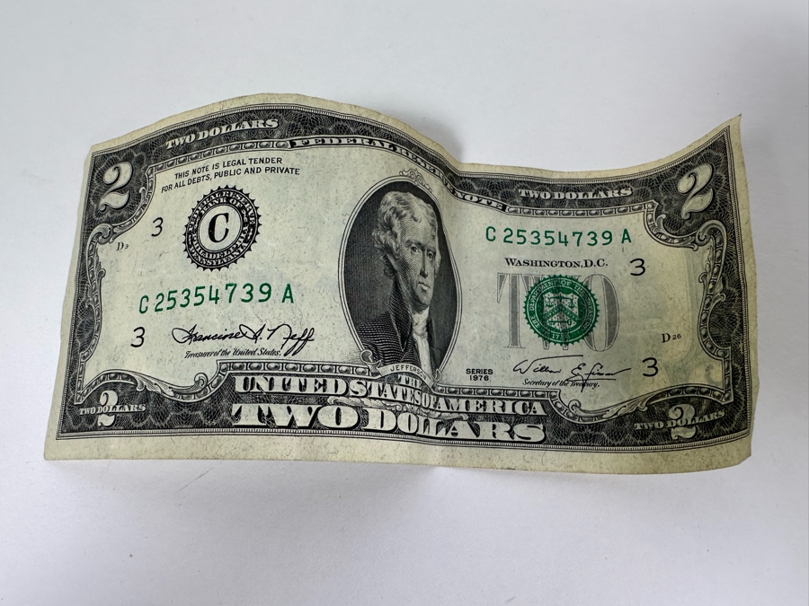 (6) U.S. Two Dollar Bills And (1) Autographed U.S. One Dollar Bill Signed By The 38th Treasurer Of The United States Under Reagan And Bush, Katherine Davalos Ortega [Photo 11]