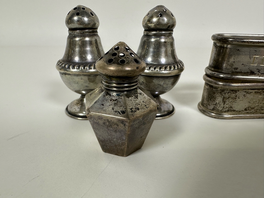Sterling Silver Napkin Rings And Salt & Pepper Shakers 88.9g [Photo 3]