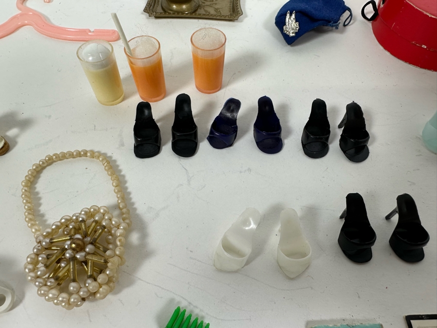 Original Barbie & Ken Doll Accessories & Clothes - See Photos [Photo 6]