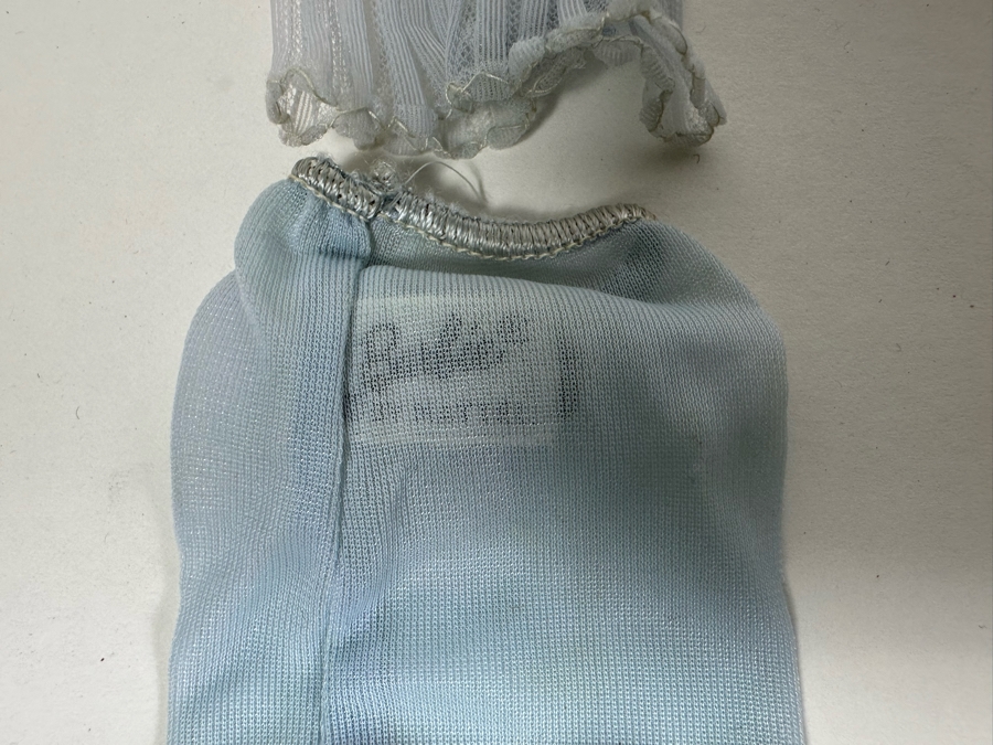 Original Barbie & Ken Doll Accessories & Clothes - See Photos [Photo 16]