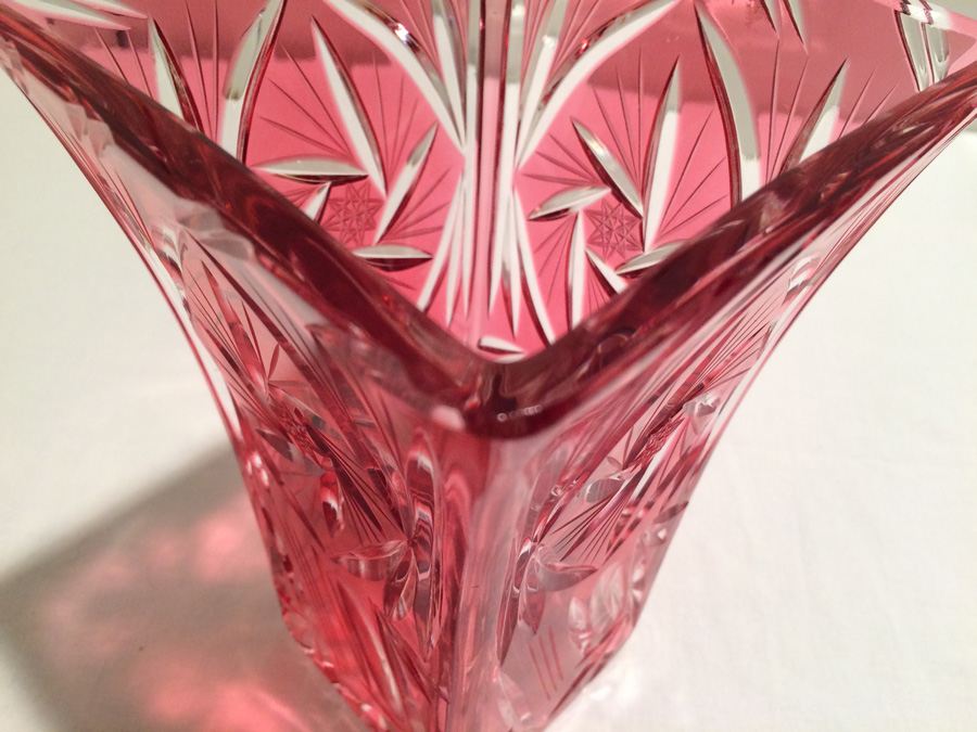 Cut Crystal Vase [Photo 9]