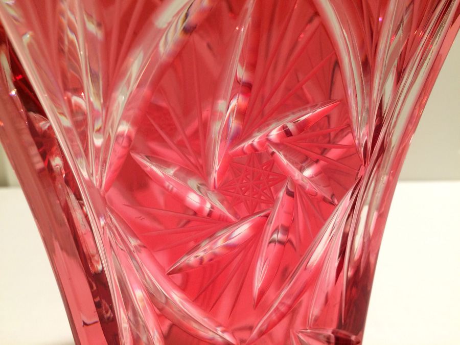 Cut Crystal Vase [Photo 5]