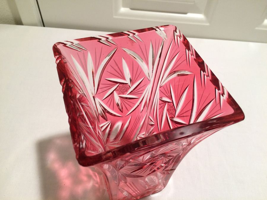 Cut Crystal Vase [Photo 8]