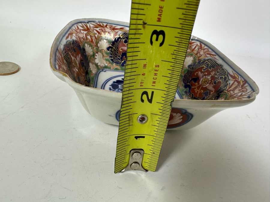 Pair Of Vintage Japanese Imari Porcelain Dishes 8 X 4.5 & 5.25 X 5.25 [Photo 17]