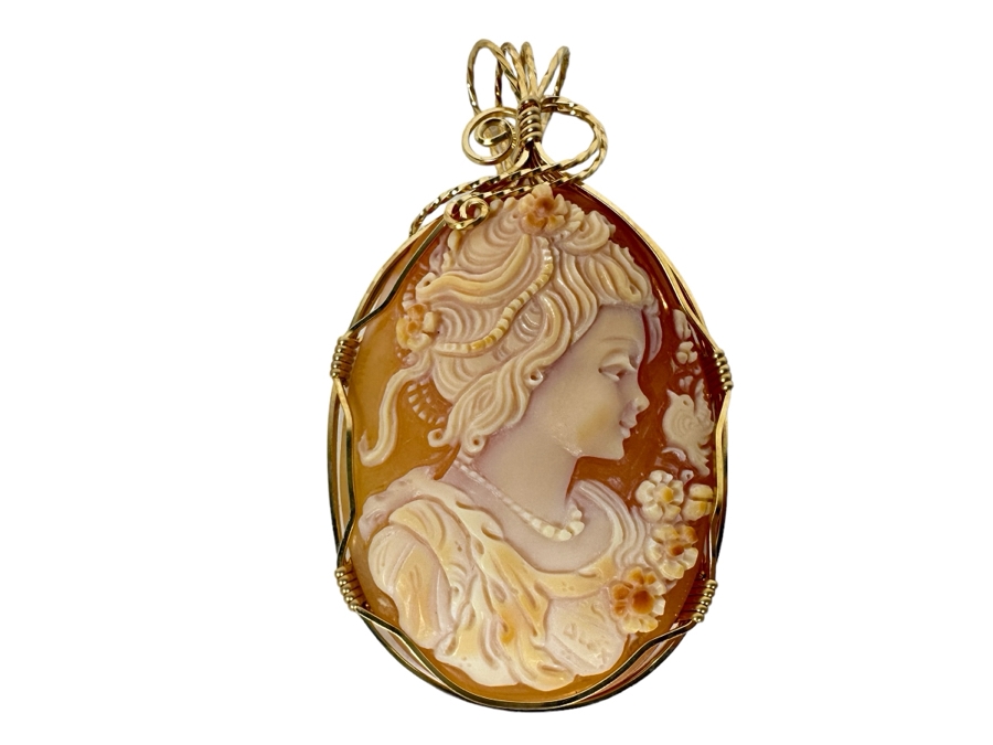 Vintage 14K Gold Carved Shell Cameo Brooch Pin Pendant 12.9g [Photo 1]