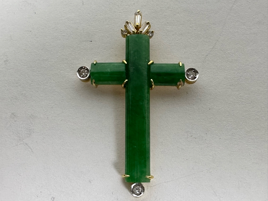 14K Gold With Diamonds Dyed Jade Cross Pendant 5g Estimate $200-$300 [Photo 6]