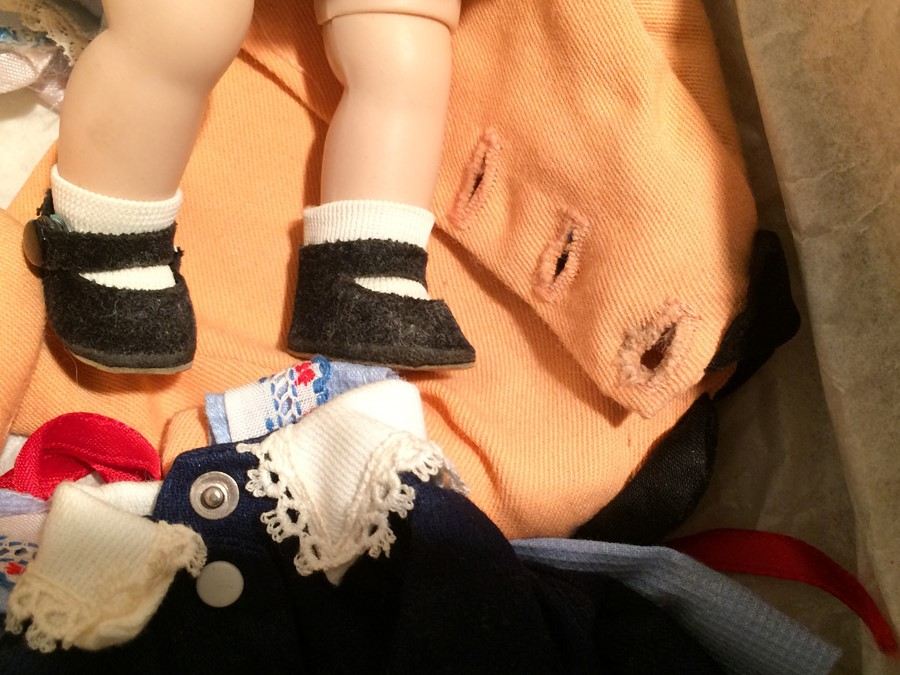 Vintage Ginny Madame Alexander Alexander-Kins Doll with Five Outfits [Photo 6]