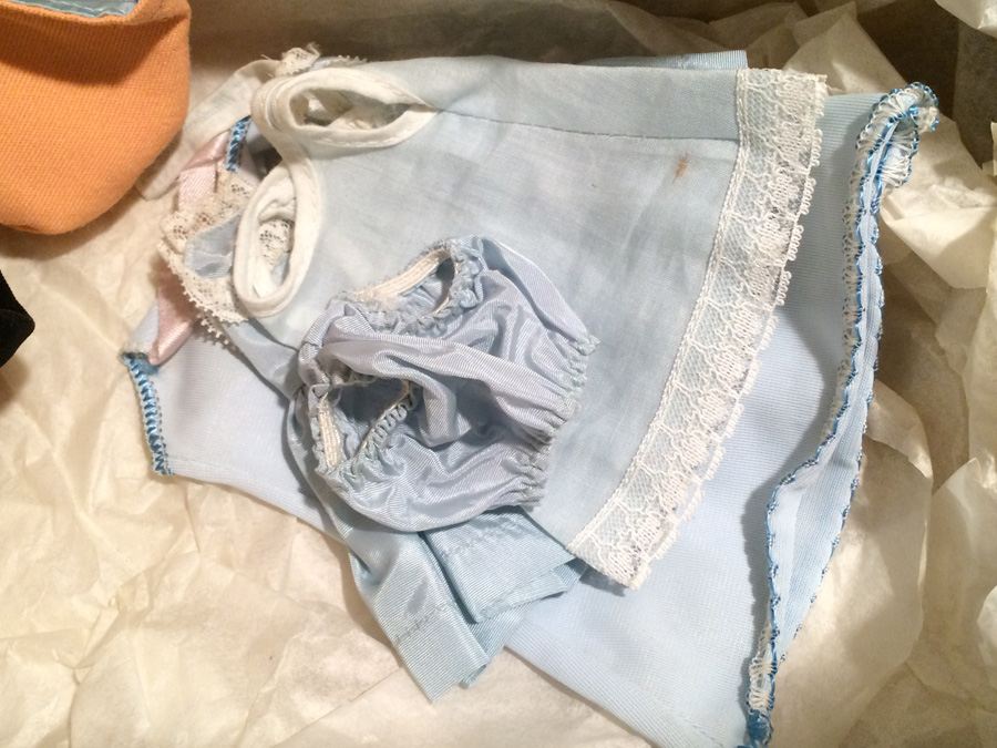 Vintage Ginny Madame Alexander Alexander-Kins Doll with Five Outfits [Photo 15]