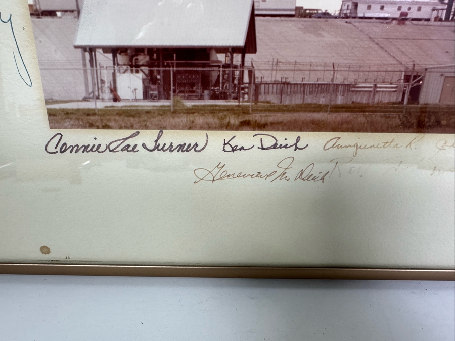 Signed NASA Space Shuttle Photograph Signed By NASA Employees 20.5 X 16.5 [Photo 3]