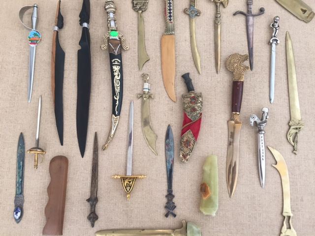 (26) Collectible Letter Opener Lot [Photo 9]