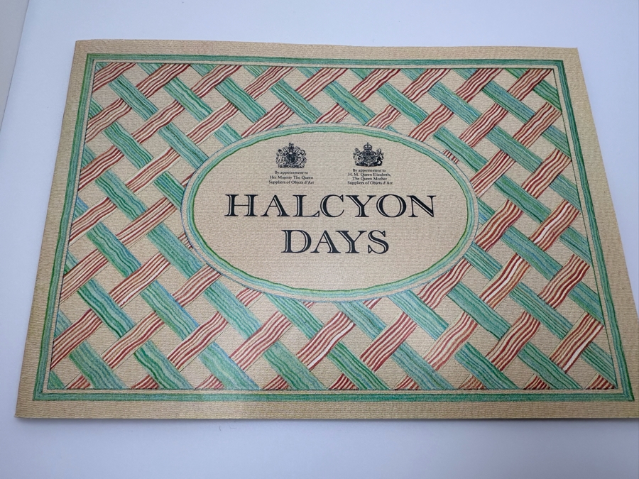 Antique South Staffordshire Enamel Etui Of Tapering Form Painted With Classical Landscapes Circa 1770 4'L Sold In 1983 In London Via Halcyon Days Antiques For 4,830 Pounds In Today's Pounds [Photo 27]