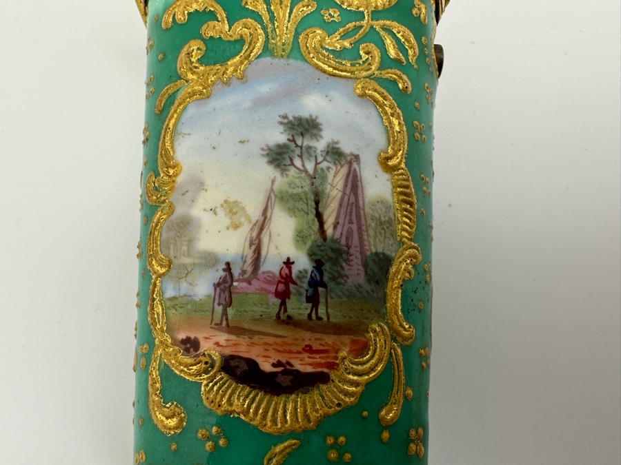 Antique South Staffordshire Enamel Etui Of Tapering Form Painted With Classical Landscapes Circa 1770 4'L Sold In 1983 In London Via Halcyon Days Antiques For 4,830 Pounds In Today's Pounds [Photo 5]