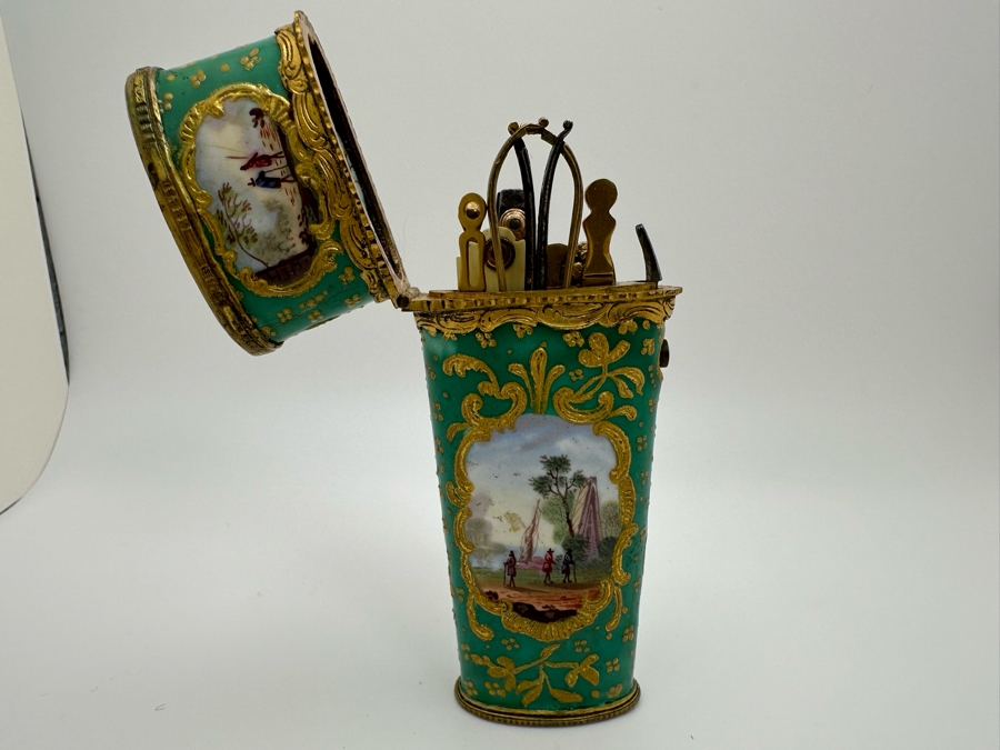Antique South Staffordshire Enamel Etui Of Tapering Form Painted With Classical Landscapes Circa 1770 4'L Sold In 1983 In London Via Halcyon Days Antiques For 4,830 Pounds In Today's Pounds [Photo 14]