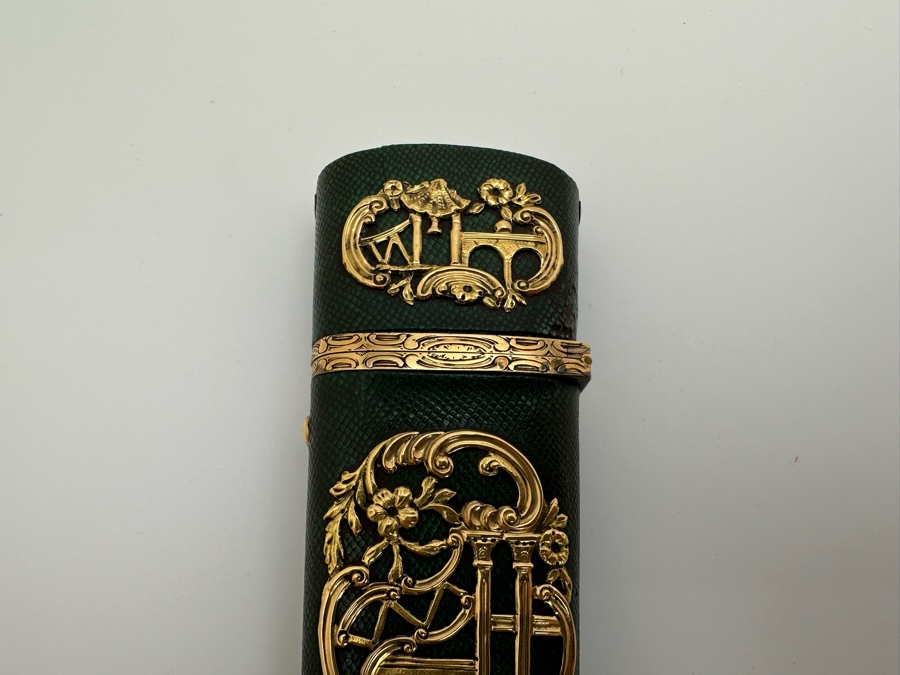 Antique Gold-Mounted Shagreen Etui Of Tapering Form With Gold Openwork Chinoiserie Panels Circa 1765 4'L Sold In 1983 In London Via Halcyon Days Antiques For 4,530 Pounds In Today's Pounds [Photo 10]
