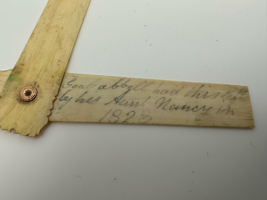 Antique Gold-Mounted Shagreen Etui Of Tapering Form With Gold Openwork Chinoiserie Panels Circa 1765 4'L Sold In 1983 In London Via Halcyon Days Antiques For 4,530 Pounds In Today's Pounds [Photo 21]