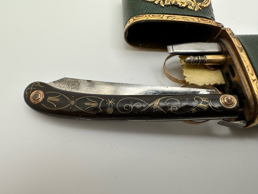 Antique Gold-Mounted Shagreen Etui Of Tapering Form With Gold Openwork Chinoiserie Panels Circa 1765 4'L Sold In 1983 In London Via Halcyon Days Antiques For 4,530 Pounds In Today's Pounds [Photo 18]