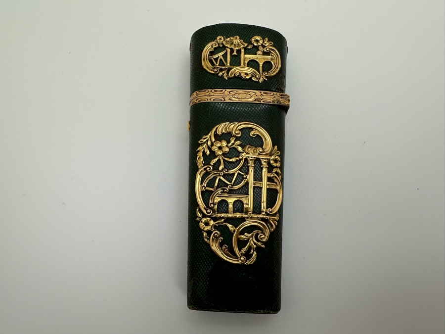 Antique Gold-Mounted Shagreen Etui Of Tapering Form With Gold Openwork Chinoiserie Panels Circa 1765 4'L Sold In 1983 In London Via Halcyon Days Antiques For 4,530 Pounds In Today's Pounds [Photo 8]