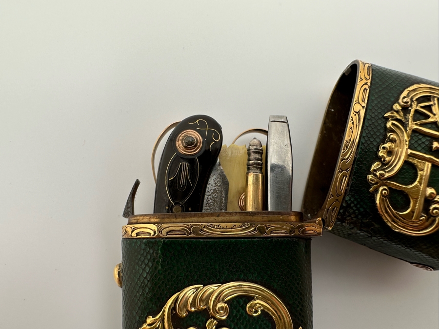 Antique Gold-Mounted Shagreen Etui Of Tapering Form With Gold Openwork Chinoiserie Panels Circa 1765 4'L Sold In 1983 In London Via Halcyon Days Antiques For 4,530 Pounds In Today's Pounds [Photo 16]