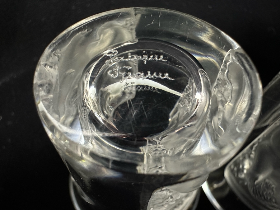 Pair Of Lalique France Enfants Liquor Crystal Shot Glasses 1.75H [Photo 8]