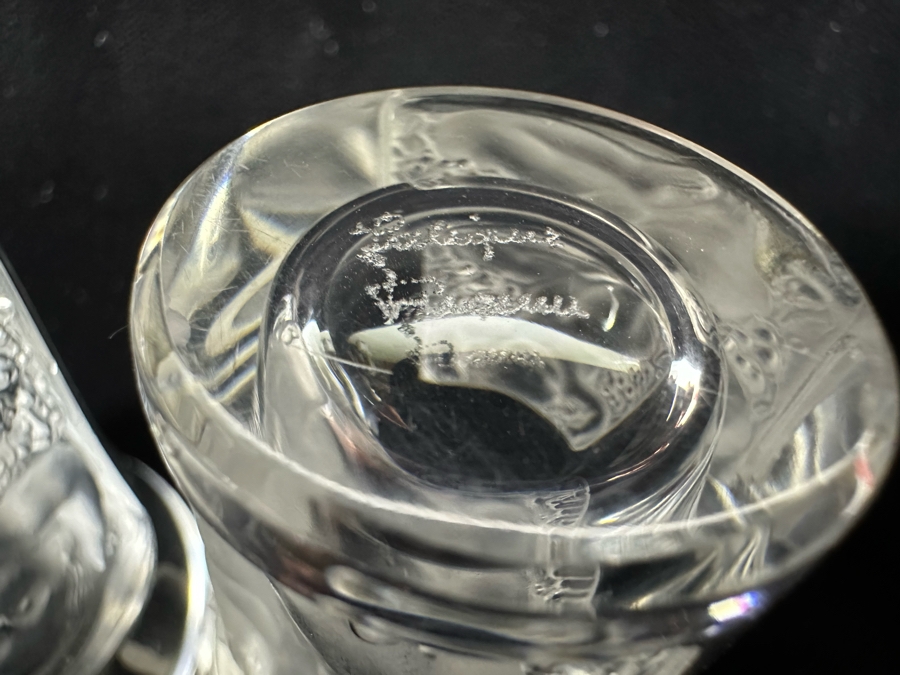 Pair Of Lalique France Enfants Liquor Crystal Shot Glasses 1.75H [Photo 10]
