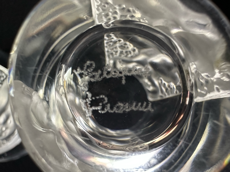 Pair Of Lalique France Enfants Liquor Crystal Shot Glasses 1.75H [Photo 9]