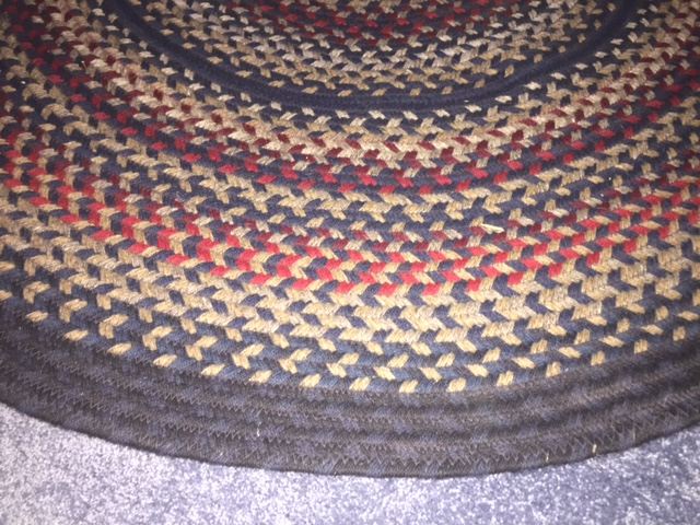 Oval Rug [Photo 2]
