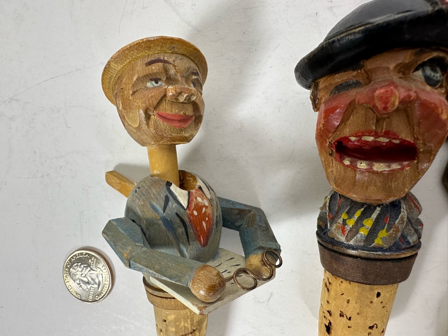 Four Hand Carved Wooden Wine Stoppers & Spoon [Photo 3]