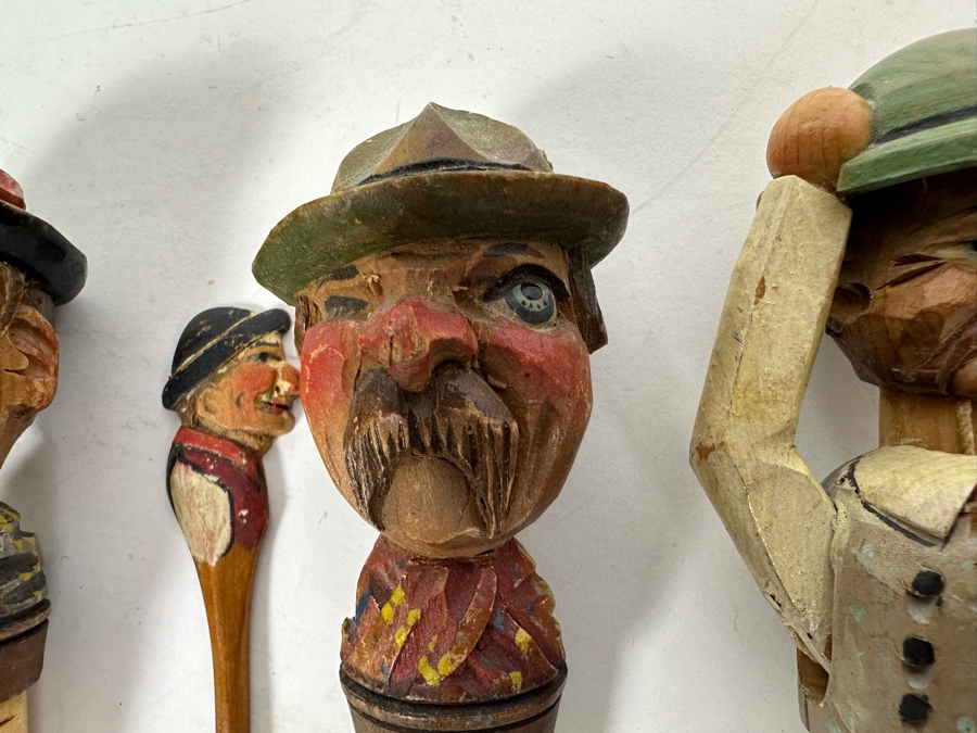 Four Hand Carved Wooden Wine Stoppers & Spoon [Photo 5]