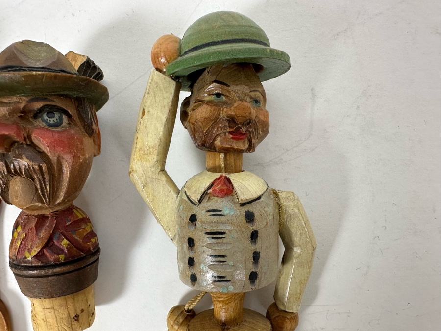 Four Hand Carved Wooden Wine Stoppers & Spoon [Photo 8]